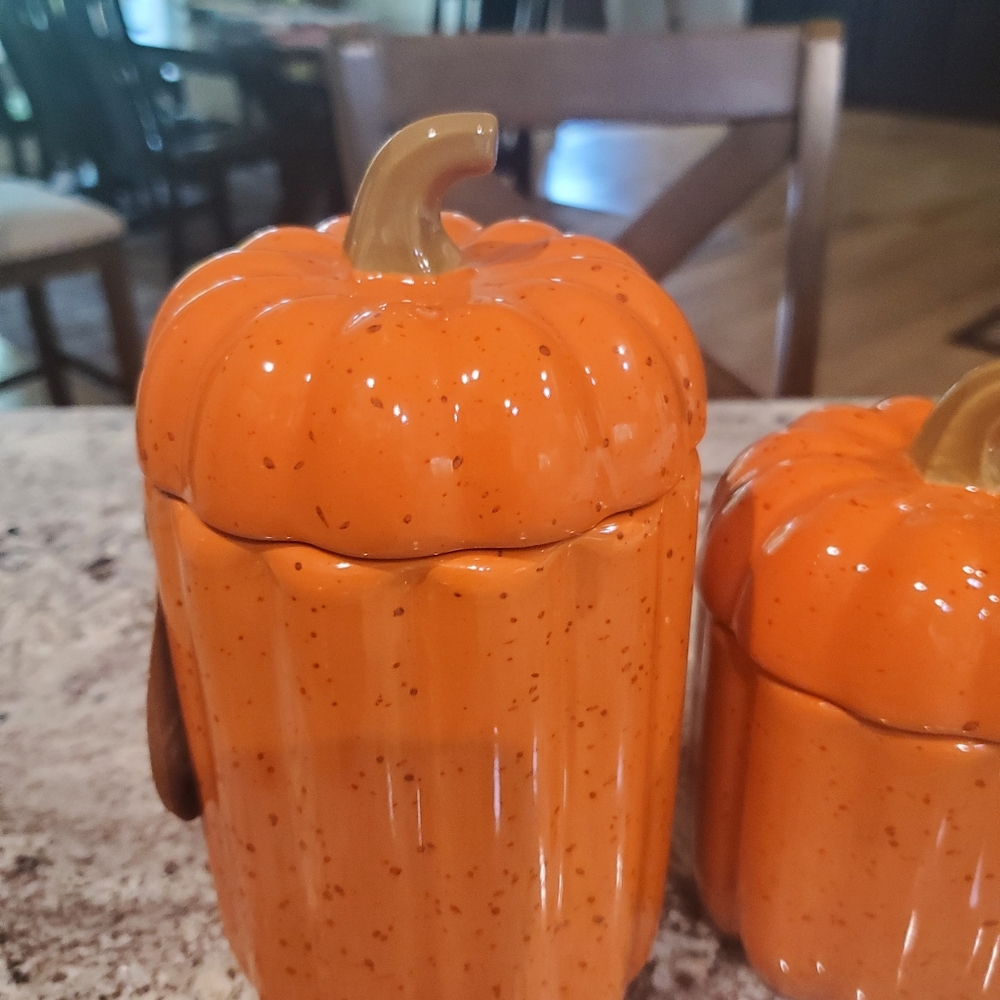 Gorgeous Pumpkin Canisters-NWT - Picture 4 of 5
